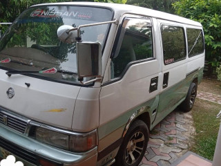 nissan-caravan-1981