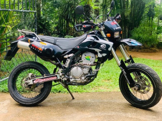 kawasaki-dtracker-250-2007