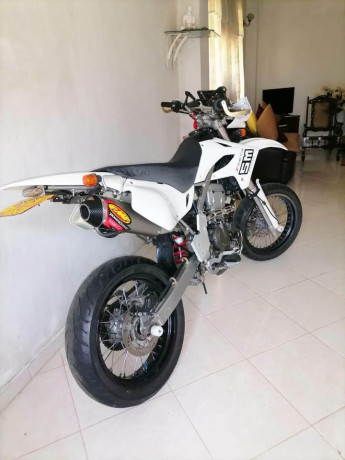 kawasaki-dtracker-250-2015-big-0