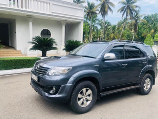 toyota-fortuner-2007