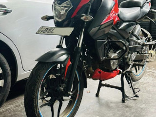 bajaj-pulsar-ns160-2018