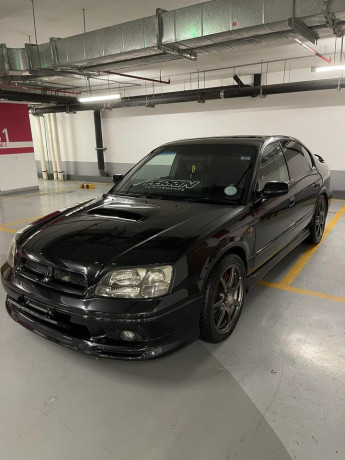 subaru-legacy-b4-twin-turbo-2000-big-2
