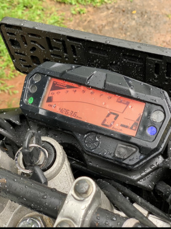 yamaha-fz-v2-2017-big-2