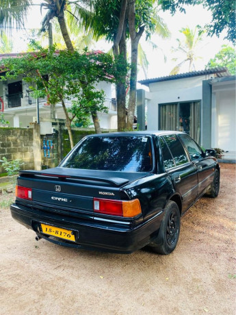 honda-grand-civic-1988-big-3