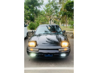 Mazda Astina 1990