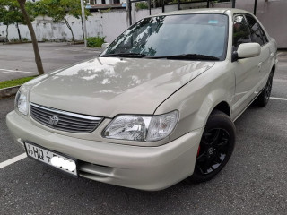 toyota-soluna-2000