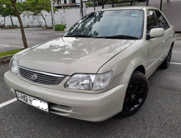 toyota-soluna-2000-big-0