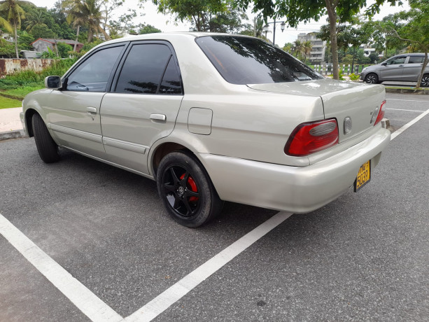 toyota-soluna-2000-big-1