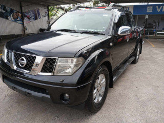 nissan-navara-2007