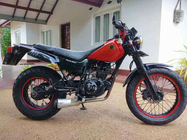 yamaha-tw-200-2012-big-0