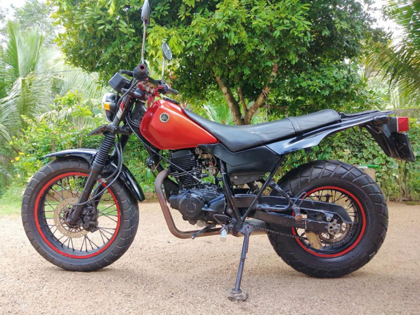 yamaha-tw-200-2012-big-2