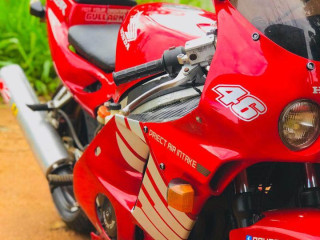 honda-cbr-250-mc14