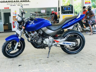 honda-hornet-250-ch115
