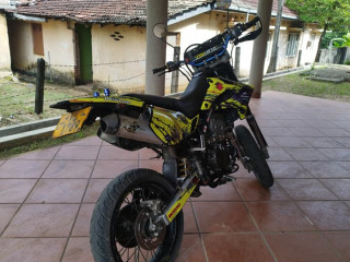 suzuki-sb-tracker-250-2009