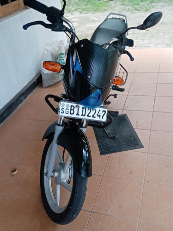 bajaj-ct100-2020-big-0