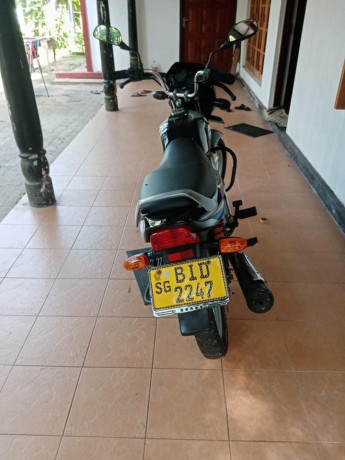 bajaj-ct100-2020-big-4