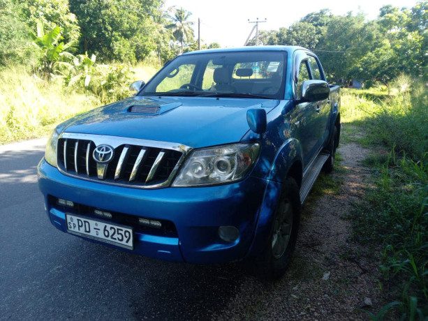 toyota-hilux-vigo-2006-big-0