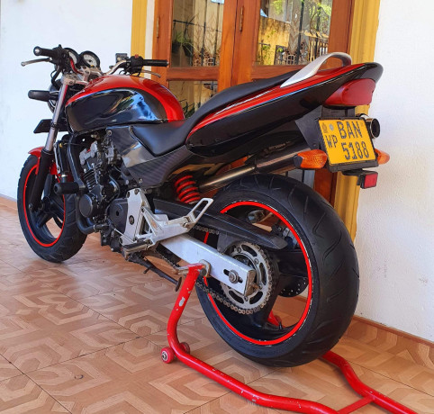 honda-hornet-250-ch115-big-3