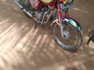 hero-honda-cd-100