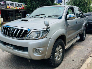 toyota-hilux-vigo-smart-cab-2009