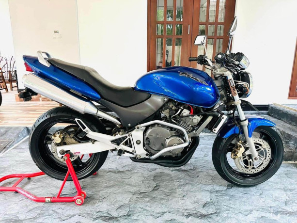 honda-hornet-250-ch125-2012-big-0