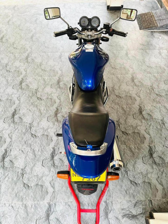 honda-hornet-250-ch125-2012-big-4
