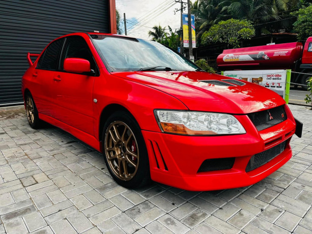 mitsubishi-evolution-7-2003-big-1