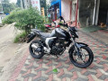 yamaha-fz-v2-2018-small-3