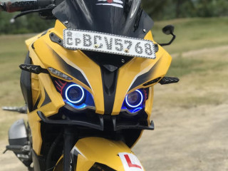 bajaj-pulsar-rs200-2015