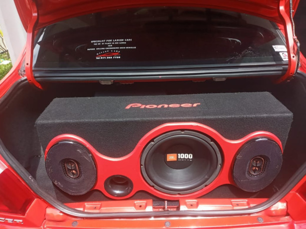 mitsubishi-lancer-ck2-2000-big-3