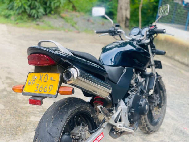 honda-hornet-250-ch150-big-2