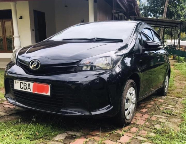 toyota-vitz-2018-big-0