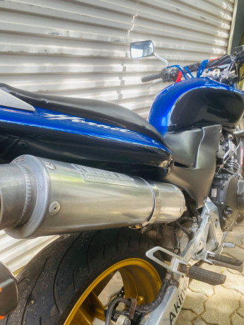 honda-hornet-250-ch115-big-2