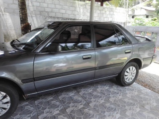 toyota-corona-at170-1991