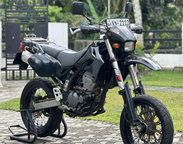 kawasaki-d-tracker-250-2012-big-0
