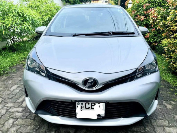 toyota-vitz-2016-big-1