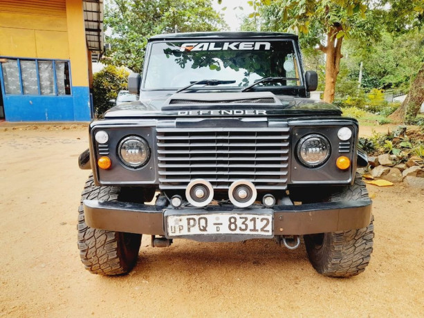 mahindra-bolero-2011-big-1