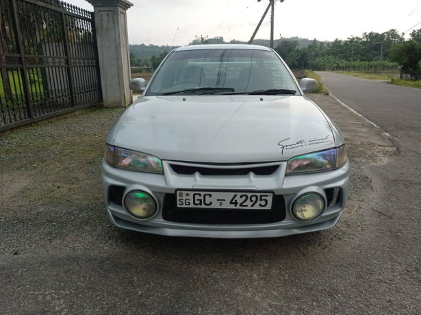mitsubishi-lancer-ck2-1997-big-3