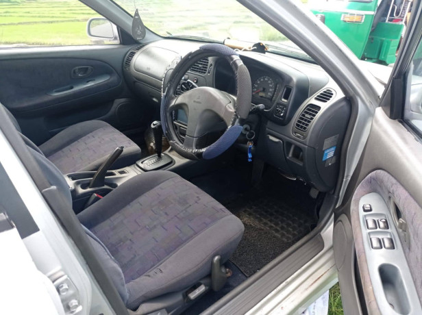 mitsubishi-lancer-ck2-1997-big-4