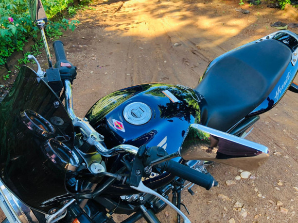 Honda Hornet 250 Ch125 Polonnaruwa