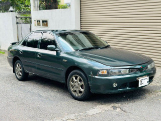 mitsubishi-galant