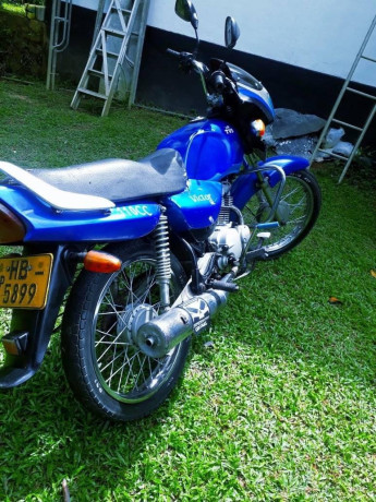 tvs-victor-gl-2005-big-2