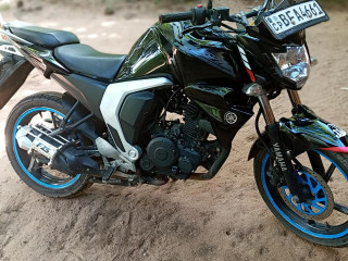 yamaha-fz-v2-2017