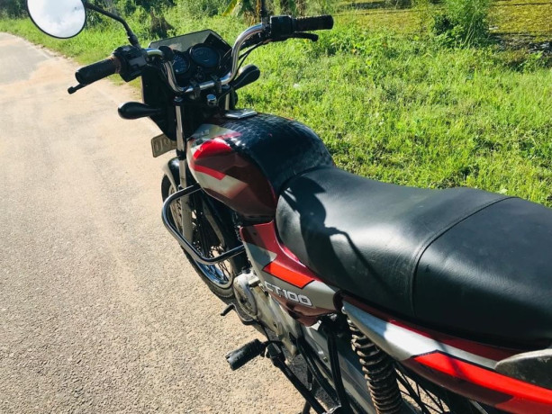 bajaj-ct100-2005-big-1