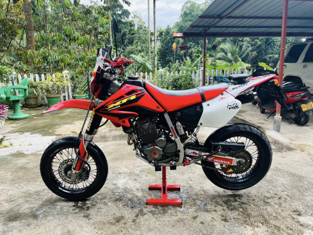 honda-xr250-2007-big-2