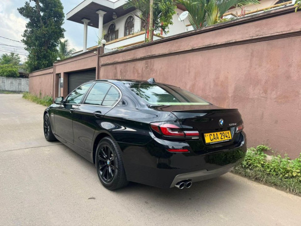 bmw-520d-2013-big-1