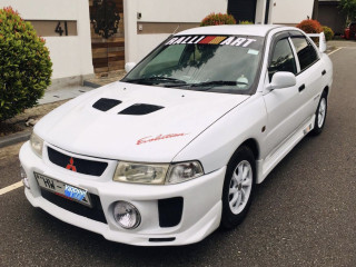 mitsubishi-lancer-ck1-2000