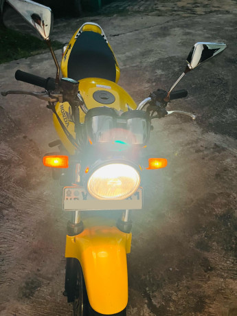 honda-hornet-250-ch115-2012-big-1
