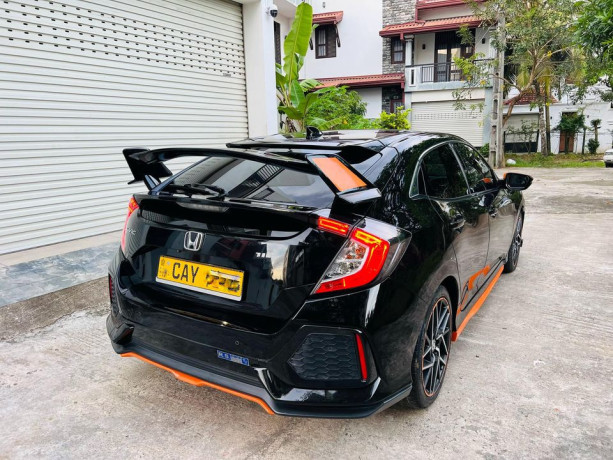 honda-civic-ex-2017-big-1