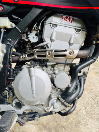 kawasaki-d-tracker-250-2015-big-4
